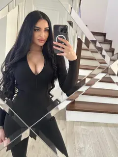 Astrid profile in Dubai