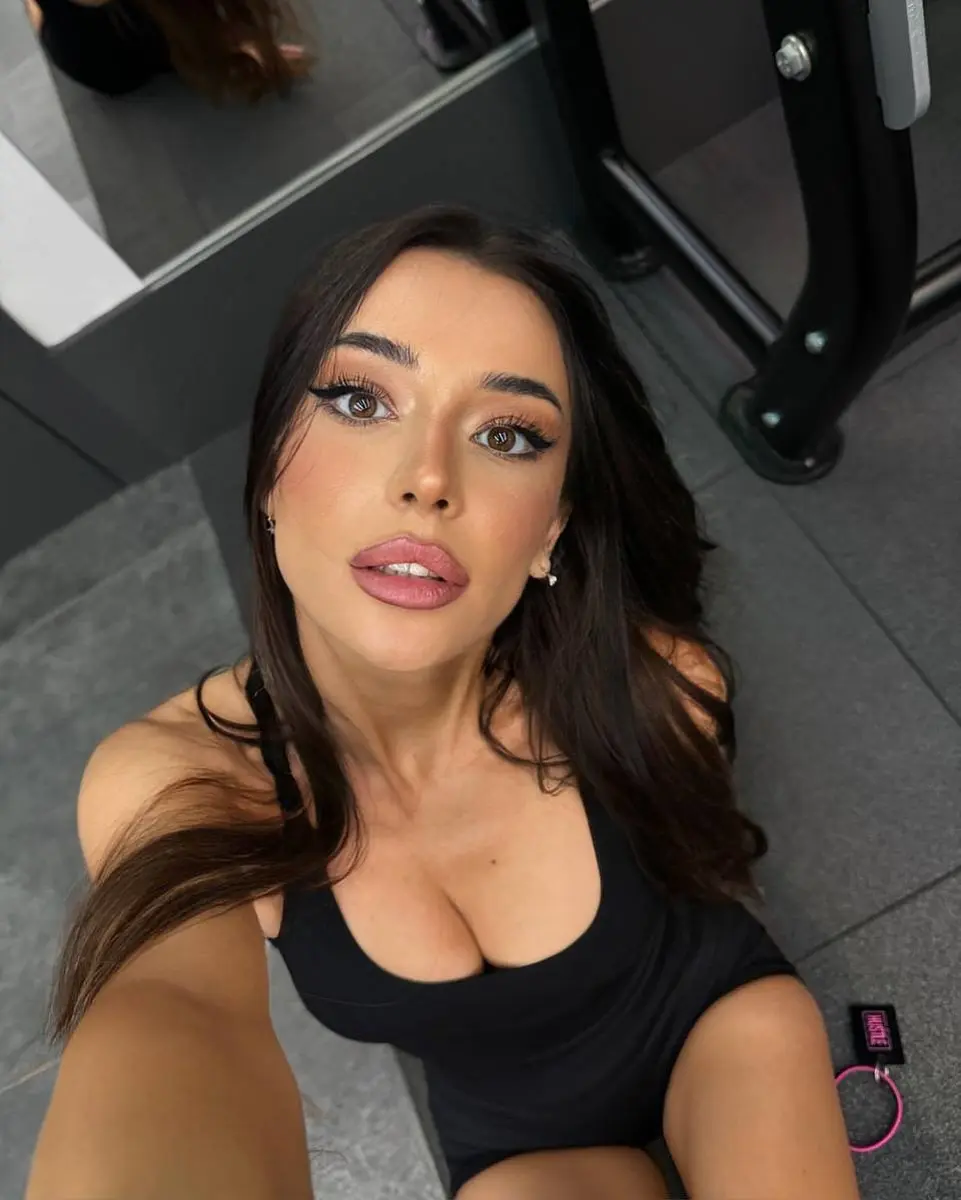 Giordana profile in Dubai