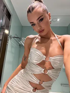 Valentina profile in Dubai